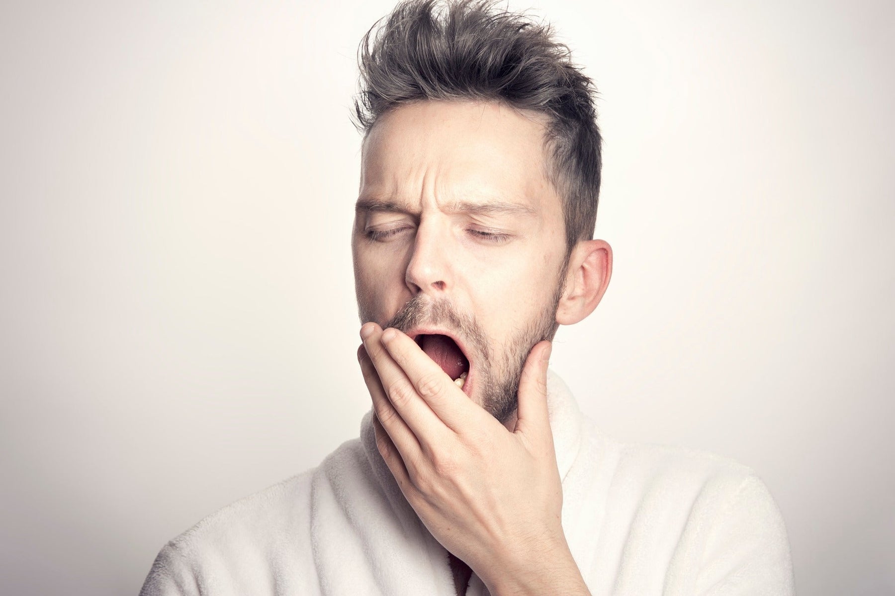 5 Signs it's Time for a New Mattress | lowrysfurniturestore